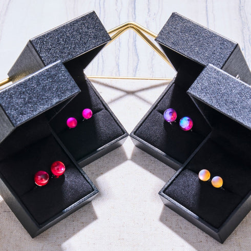 Magenta | Argent sterling .925 | Mini Boucles D'Oreilles Sirène En Verre